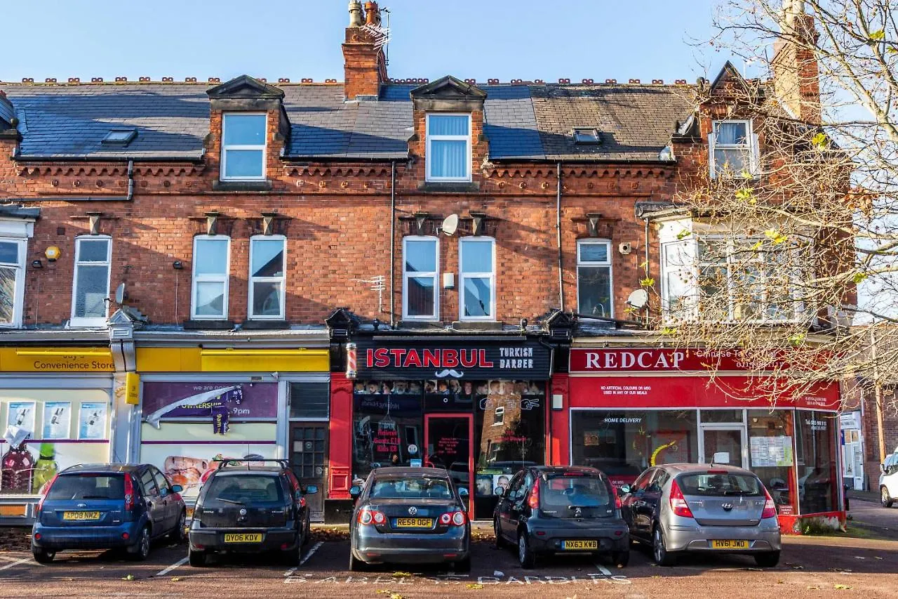 De Luxe Short Stay-Sports Ground View Nottingham